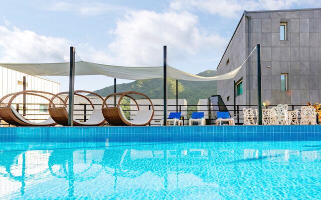 Gapyeong Ramu Poolvilla Pension
