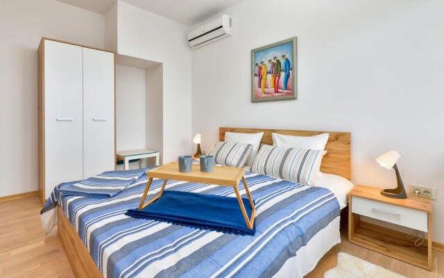 Nice Home in Zagreb With 6 Bedrooms and Wifi