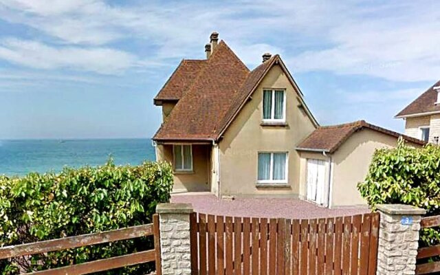 House With 6 Bedrooms in Arromanches-les-bains, With Wonderful sea Vie