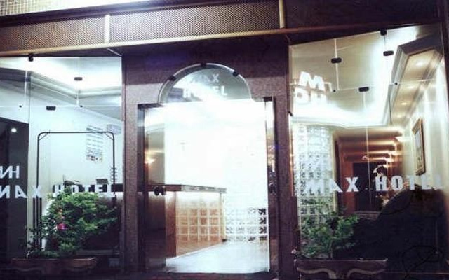 Max Hotel