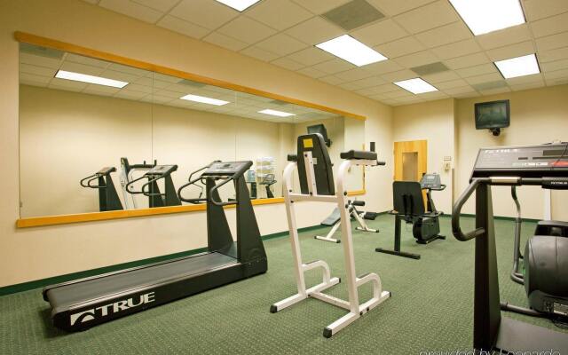 Holiday Inn Express Breezewood by IHG