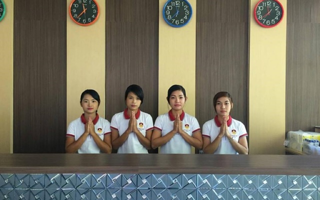 Myint Mo hotel