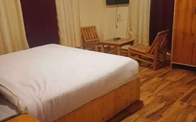 Universal Guest House