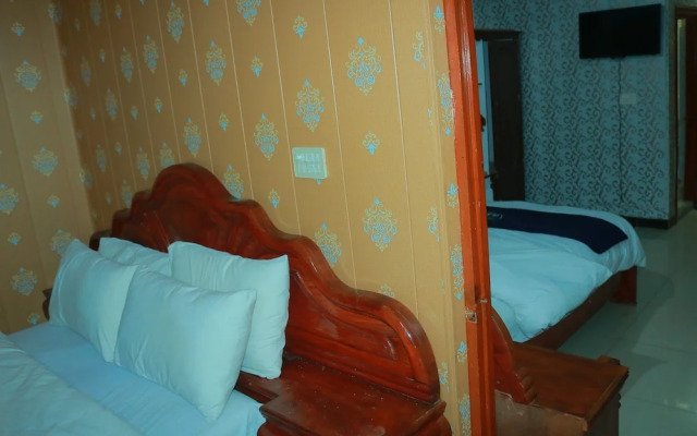 Hotel Hills City
