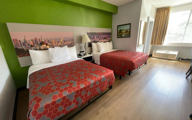 Hotel Pacific Garden