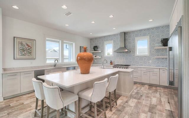 Neptune's Nest by Five Star Properties