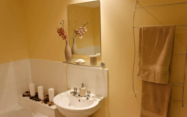 The Lindley Suite - Simple2let Serviced Apartments