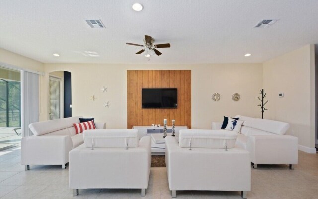 10 Bed New With Pool/spa With Lake View! 10 Bedroom Condo