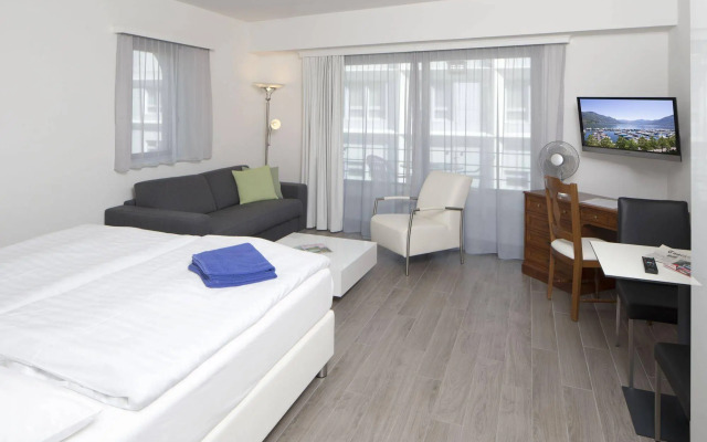 Aparthotel al Lago