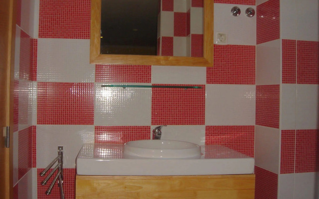 DownTown Guest House