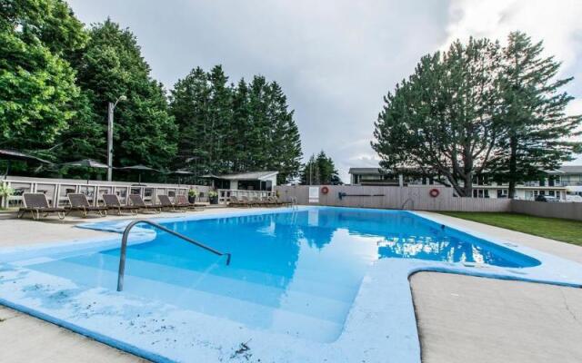 Quality Inn Garden of the Gulf Summerside