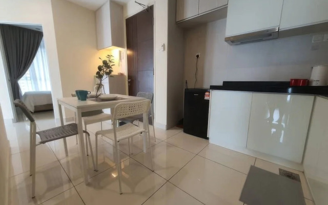 Central Residence - Free Gym Pool