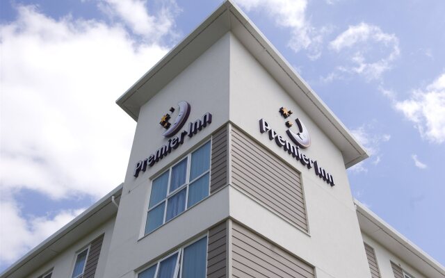 Premier Inn Corby
