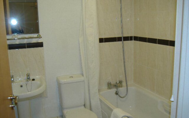 Baltic Quay Apartments Week2Week