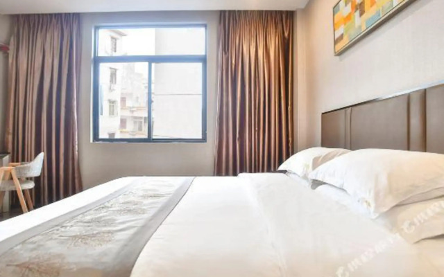 HUIFENGHOTEL