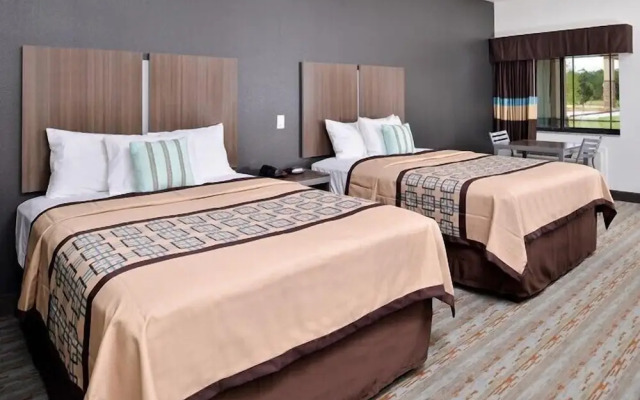 Scottish Inn & Suites