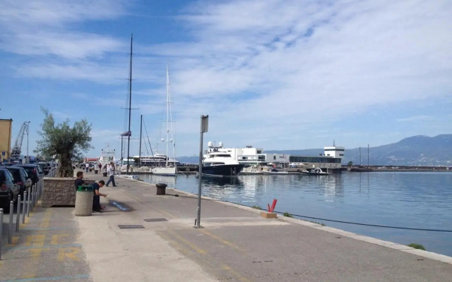 Studio apartman "Arna"