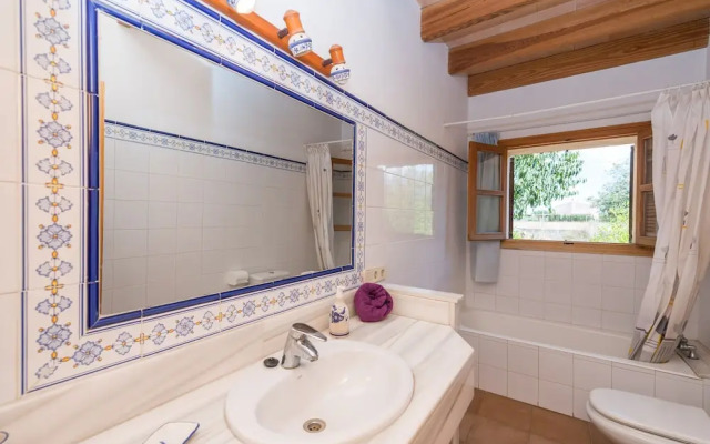 Can Dato in Inca With 2 Bedrooms and 2 Bathrooms