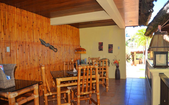 Palm Breeze Villa