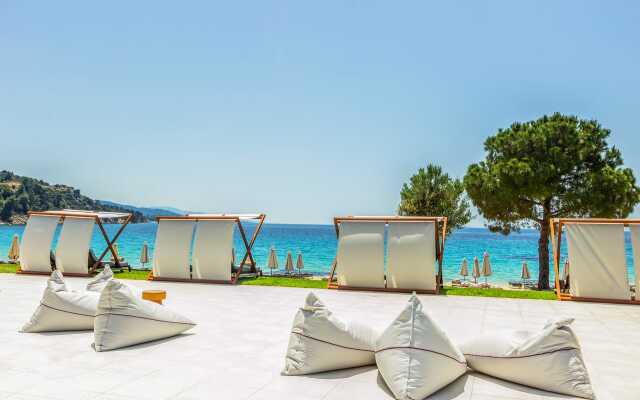 Ammoa Luxury Hotel & Spa Resort