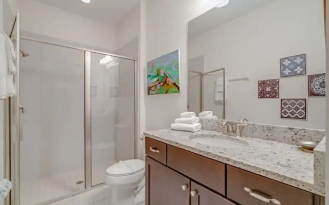 Family Friendly 9 Bedroom 8.5 Bathroom