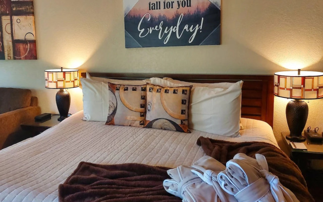 Sheridan House Inn - Adult Only