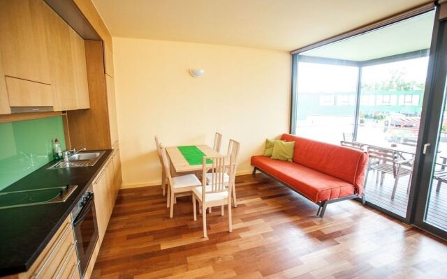 BL YachtClub & Apartments