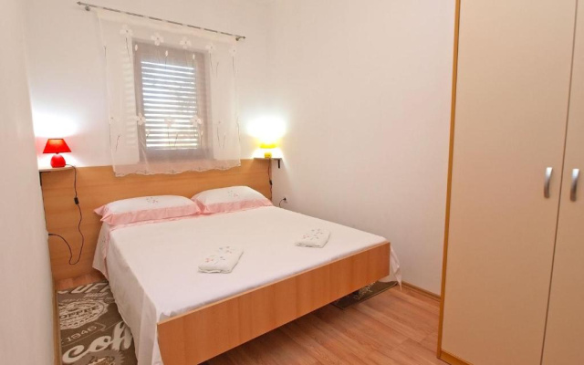 Apartment 1136