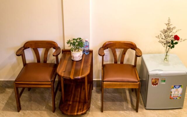 HT Riverside Homestay