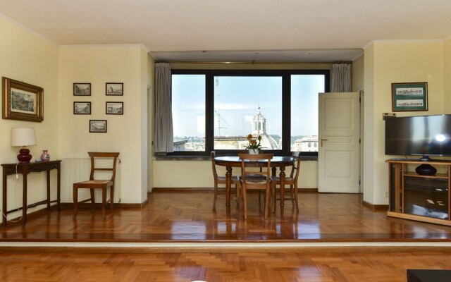 Rome at Your Feet Apartment with Terrace