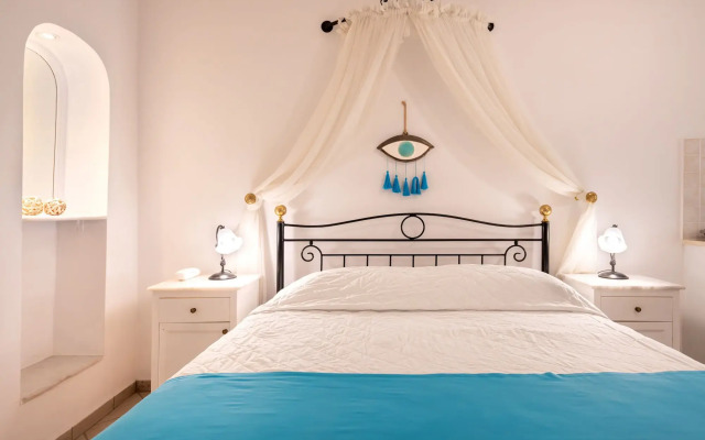 Reverie Santorini Hotel