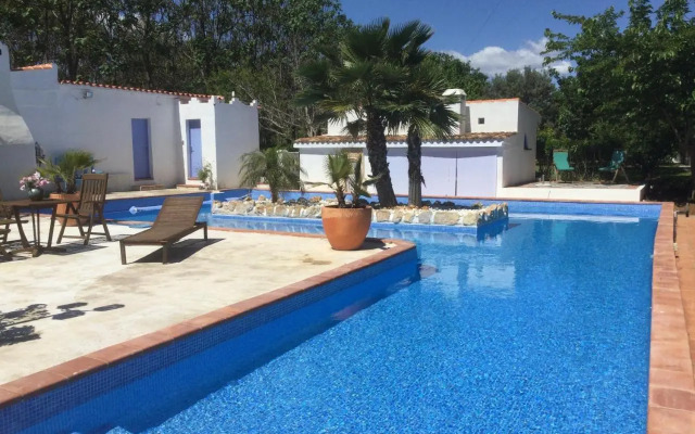 Casa on large property with private Pool