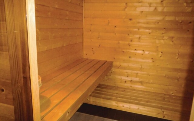 Beautiful Home in Güntersberge With 2 Bedrooms and Sauna