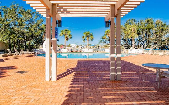 Shipwatch Surf & Yacht by Southern Vacation Rentals