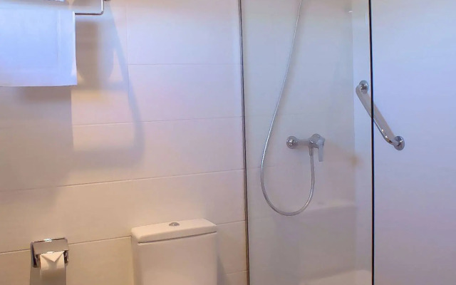 Cabot Tres Torres Apartamentos