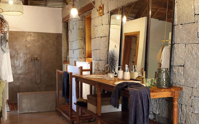 Le Domaine De Tahina Adults Only