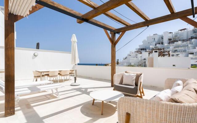 Luxury apartment with dishwasher and beautiful view