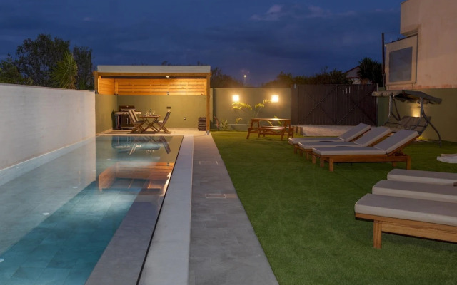Potame Suite by Estia Pool View