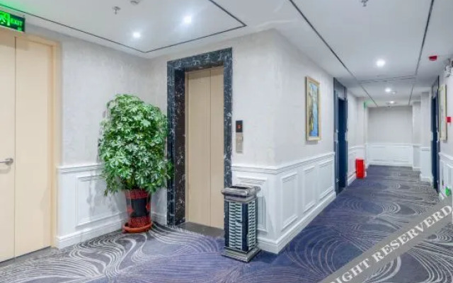 Lano Hotel (Nanzhao Renmin Road)