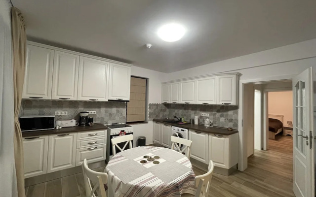 Iarca Inn