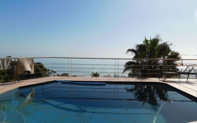 32 Top Road Fresnaye