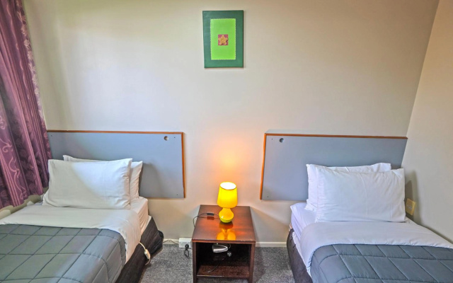 Kaikoura Motor Inn – Guest Rooms – Kaikoura