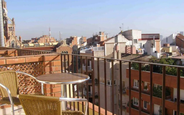 Atica Apartments - by Weflating