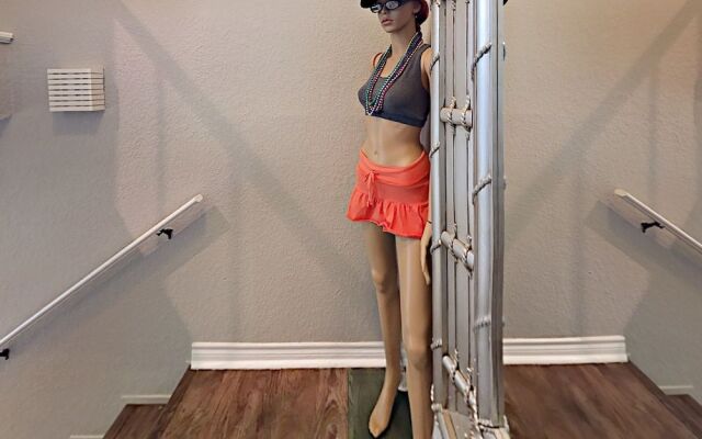 Selleck Condo by RedAwning