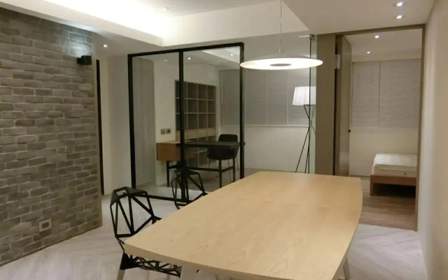 3 Bedrooms+1 Study room (Near Taipei 101 and MRT)