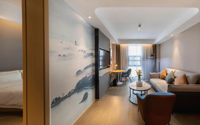 Atour Hotel Xiamen Jimeihu Business Center