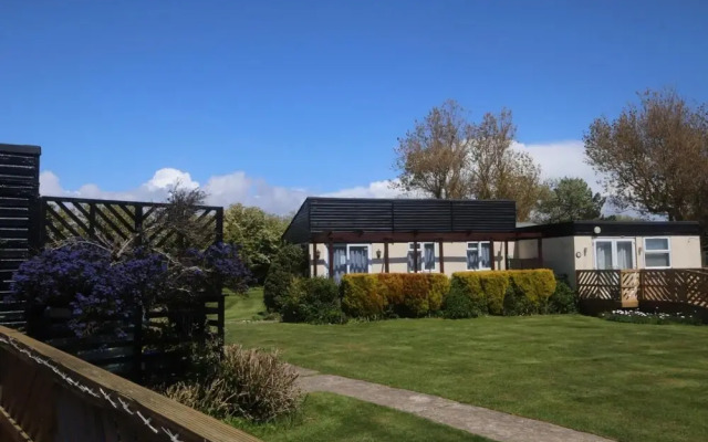7A Medmerry Park 2 Bedroom Chalet