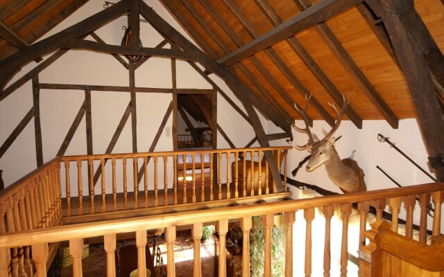 Beautiful Holiday Home with Heated Pool in Cazals France