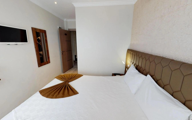 Patron Hotel