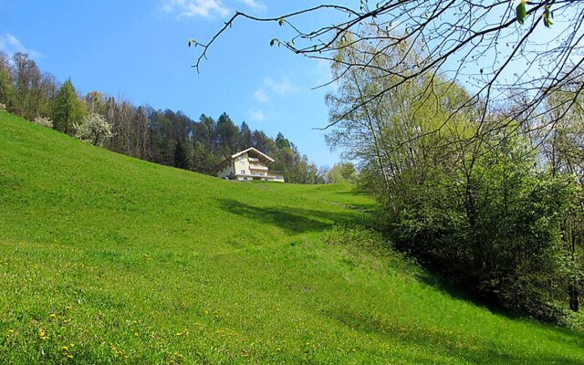 Achtalgut